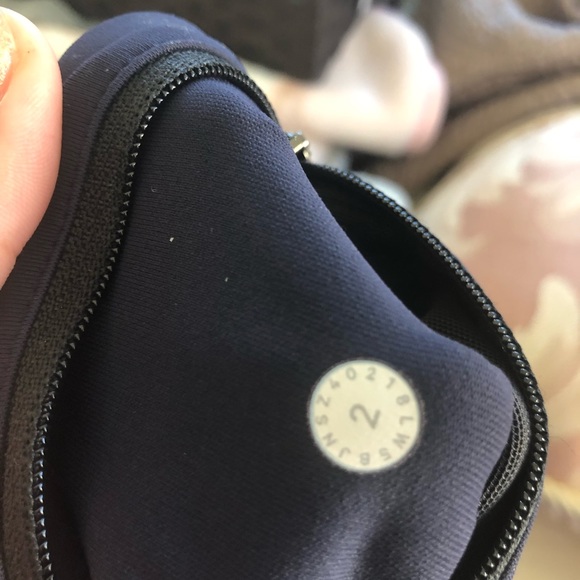 lululemon speed up tight - Picture 2 of 4